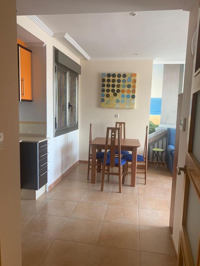 Enfoz Con Parking Y A La Orilla Del Mar Apartment Bagian luar foto