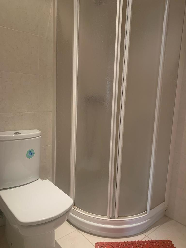 Enfoz Con Parking Y A La Orilla Del Mar Apartment Bagian luar foto