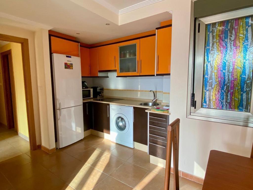 Enfoz Con Parking Y A La Orilla Del Mar Apartment Bagian luar foto